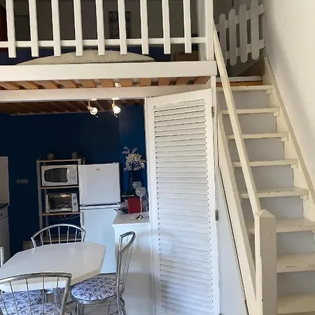 アパート Joli Mezzanine Avec Parking Et Wifi La Roquille アグド